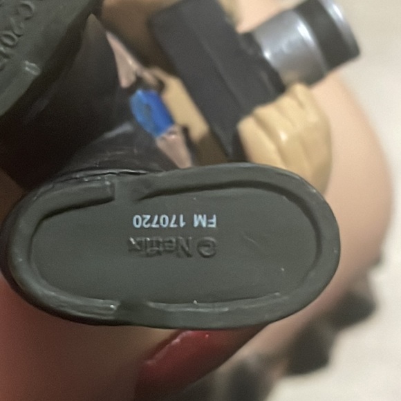 Funko Pop! Jonathan Byers #513 Stranger Things Funko Retired/Vaulted No Box - Picture 6 of 6